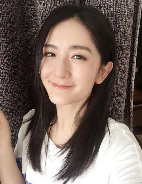 娱乐吃瓜谢娜,娱乐圈的“吃瓜女王”